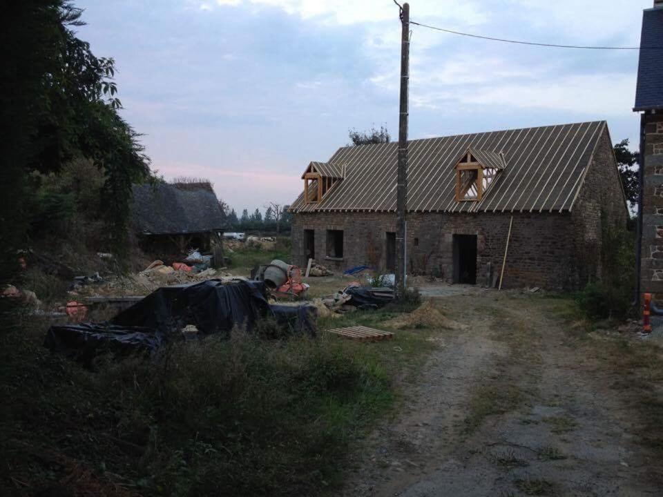 La Maison de Benjamin La Chapelle-Saint-Aubert Luaran gambar